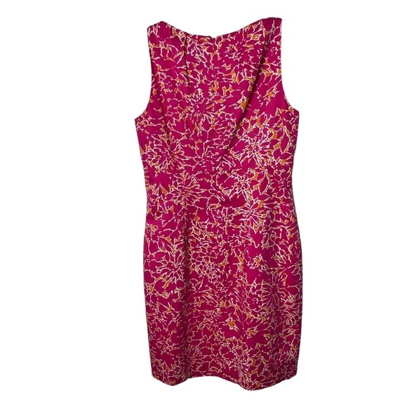 TAYLOR Floral Shift Sheath Dress in Pleated Pink Size 8–Gently Worn - Picture 2 of 5